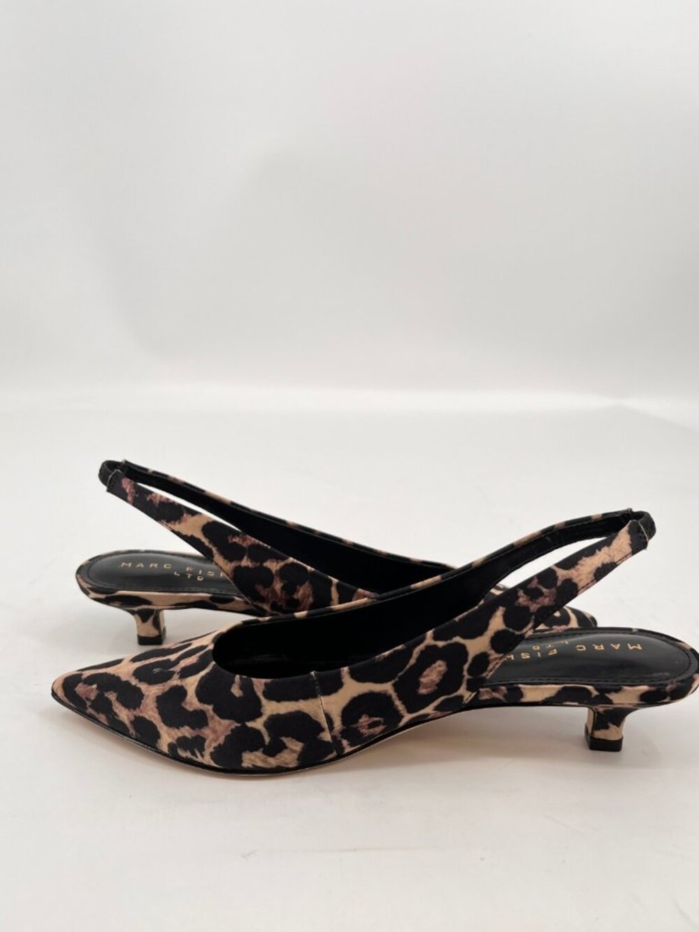 Marc Fisher Posey Slingback Pumps Leopard Size 7 Elastic Strap Kitten Heel - Picture 9 of 15